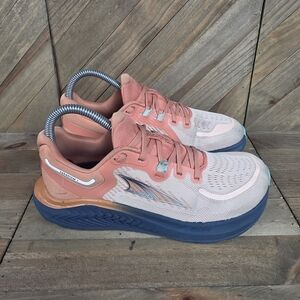 Altra Paradigm 7 Womens Athletic Running Shoes Size 6.5 Coral Navy AL0A82CG447.